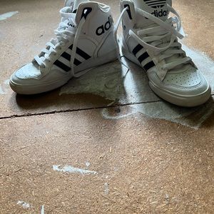 Hightop Adidas, White, Women’s